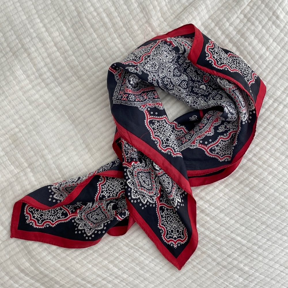Vince Camuto silk scarf/kerchief